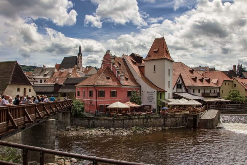From Prague: eský Krumlov Full-Day Tour with Pickup - FAQs
