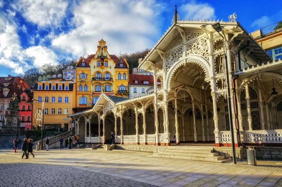 From Prague: Private Karlovy Vary & Crystal Factory Tour - Attractions and Experiences