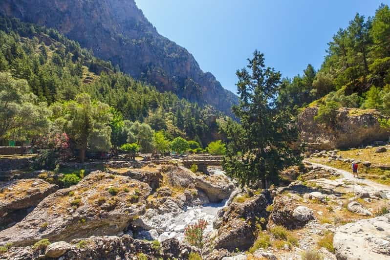 From Rethymno: Samaria gorge with Professional Hiking Guide - Entering Crete’s Most Famous Gorge