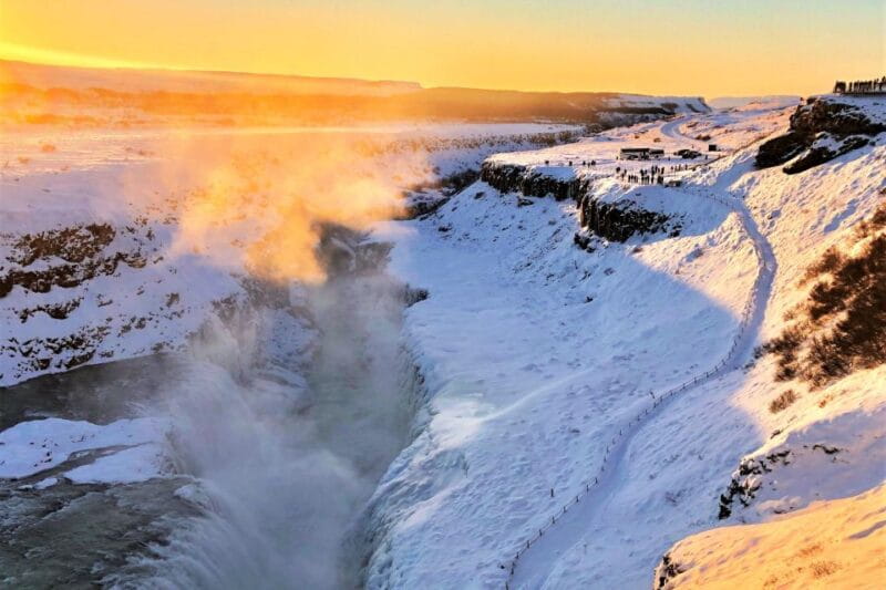 From Reykjavik: Best of Golden Circle Guided Tour - Guides and Commentary