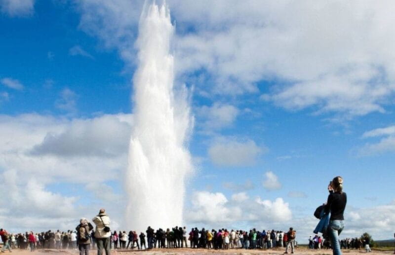From Reykjavik: Golden Circle and Secret Lagoon Day Tour - Price and Overall Value