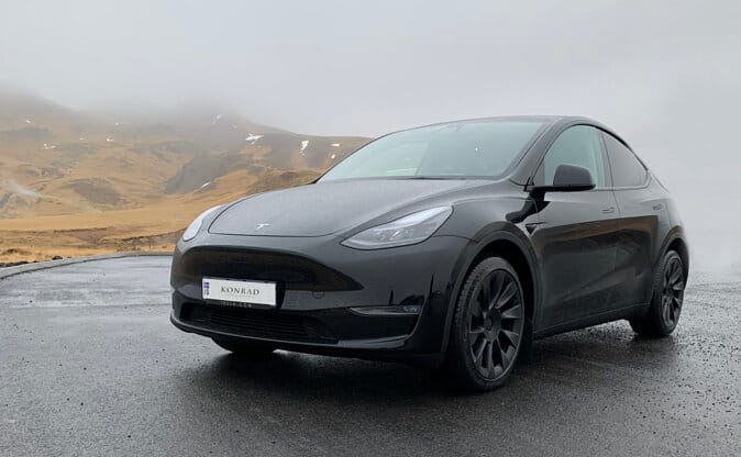 From Reykjavik: Private Golden Circle Iceland Day Tour - Exploring the Golden Circle in Style and Comfort