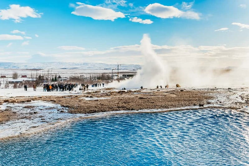 From Reykjavik: Small Group Golden Circle Day Trip - Entering the Heart of Iceland: Þingvellir National Park