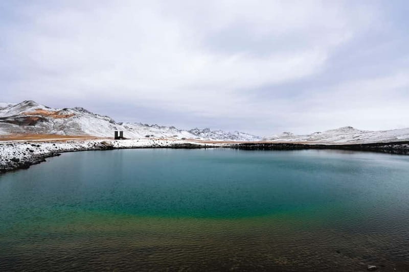 From Reykjavik: Volcanic Peninsula & Grindavik Minibus Tour - Exploring Iceland’s Volcanic Terrain in Half a Day