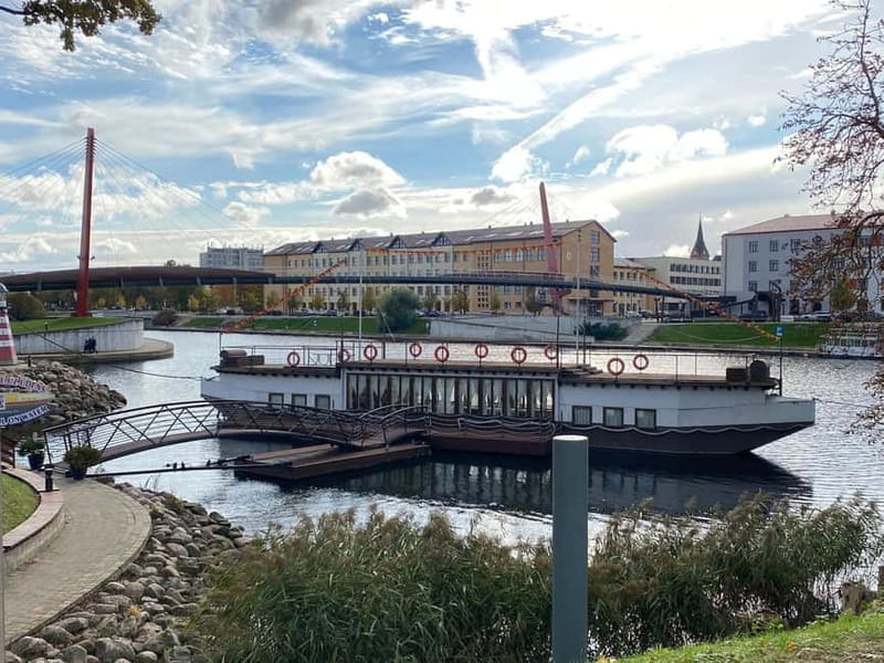 From Riga: Hill of Crosses & Enchanting Jelgava Group Tour - Final Stops and Return to Riga