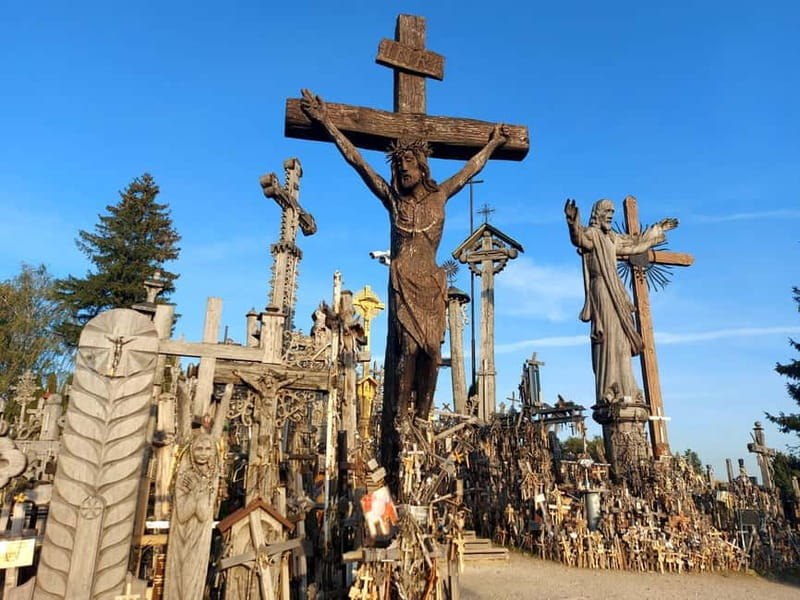From Riga: Hill of Crosses, Rundale &Bauska Private Day Trip - Medieval Mysteries at Bauska Castle