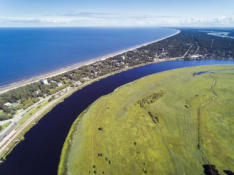 From Riga: Jurmala and Great Kemeri Private Full-Day Trip - Who Should Consider This Tour?