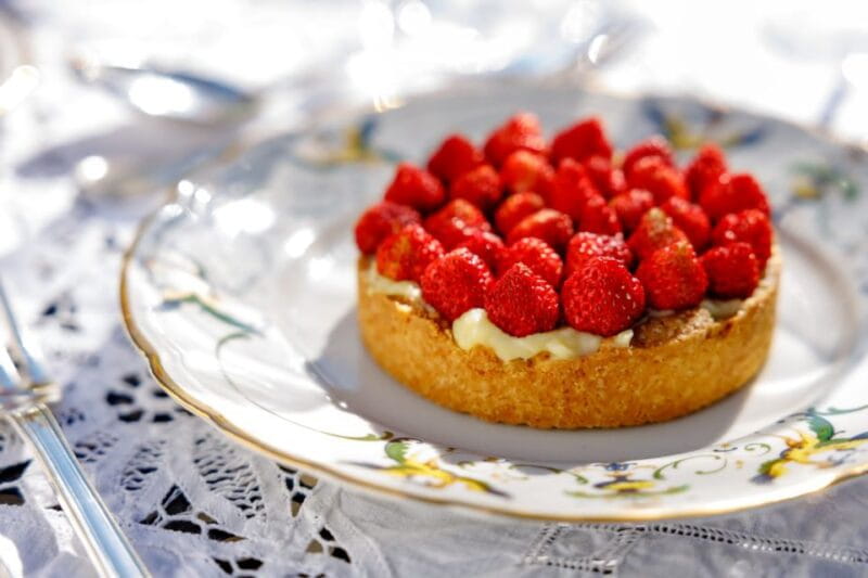 From Rome: Private Countryside Wine Tasting with Lunch - Visiting the Historic Winery: A Deep Dive into Tradition