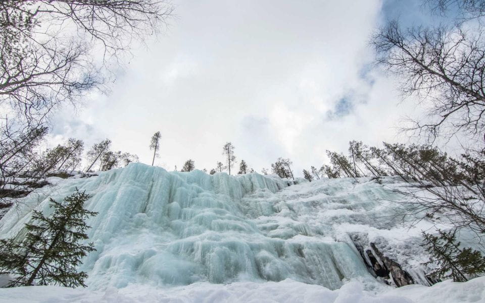 From Rovaniemi: Korouoma Canyon and Frozen Waterfalls Tour - Traditional Lappish Barbecue