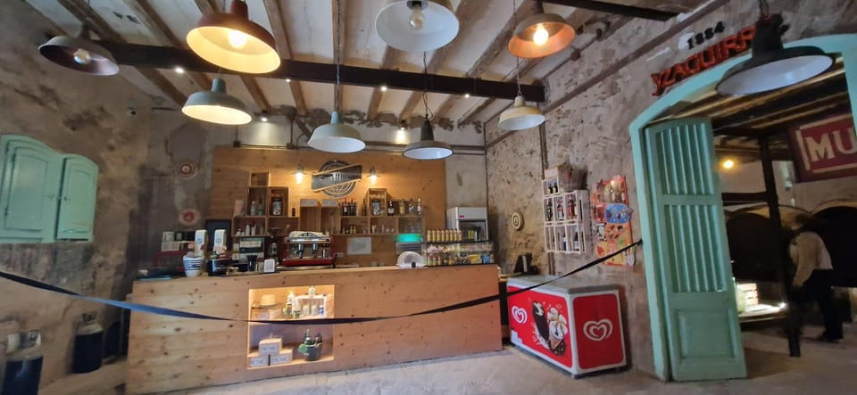 From Salou: Park Samá With 1 Glass of Vermouth With Hotel Pickup - Additional Amenities and Features