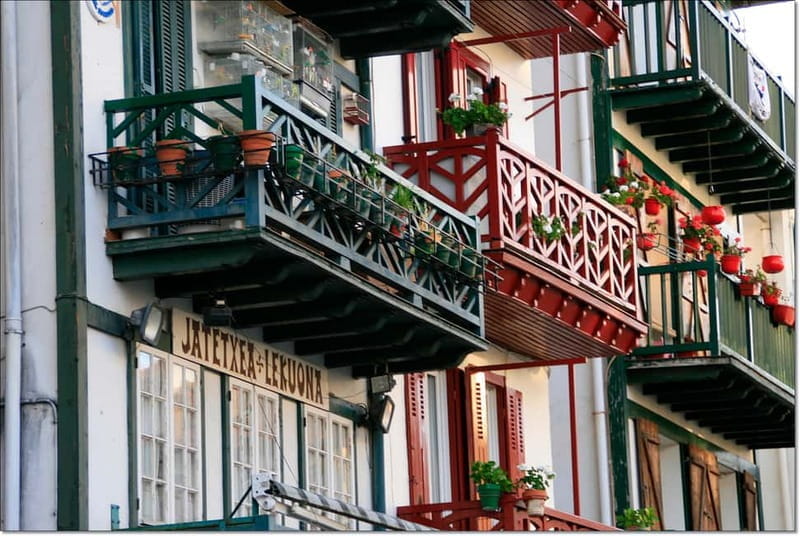 From San Sebastian: Hondarribia, San Pedro & San Juan Tour - Discovering Pasai Donibane and Pasai San Pedro