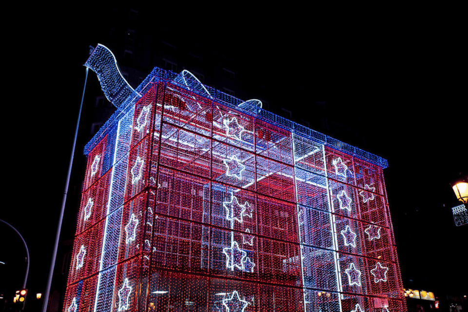 From Santiago: Christmas Lights of Vigo And Pontevedra - Booking and Cancellation