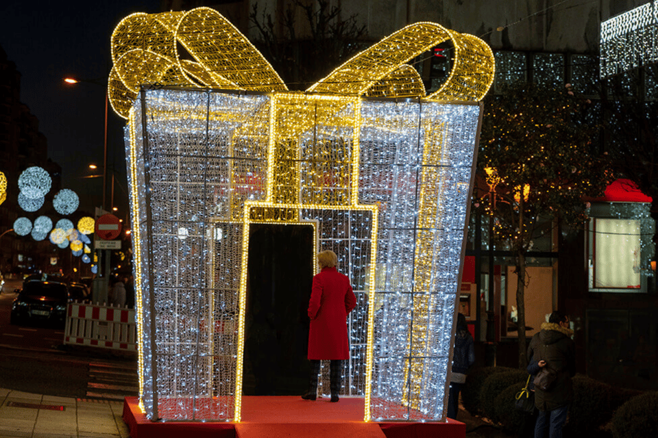 From Santiago: Christmas Lights of Vigo And Pontevedra - Things To Know