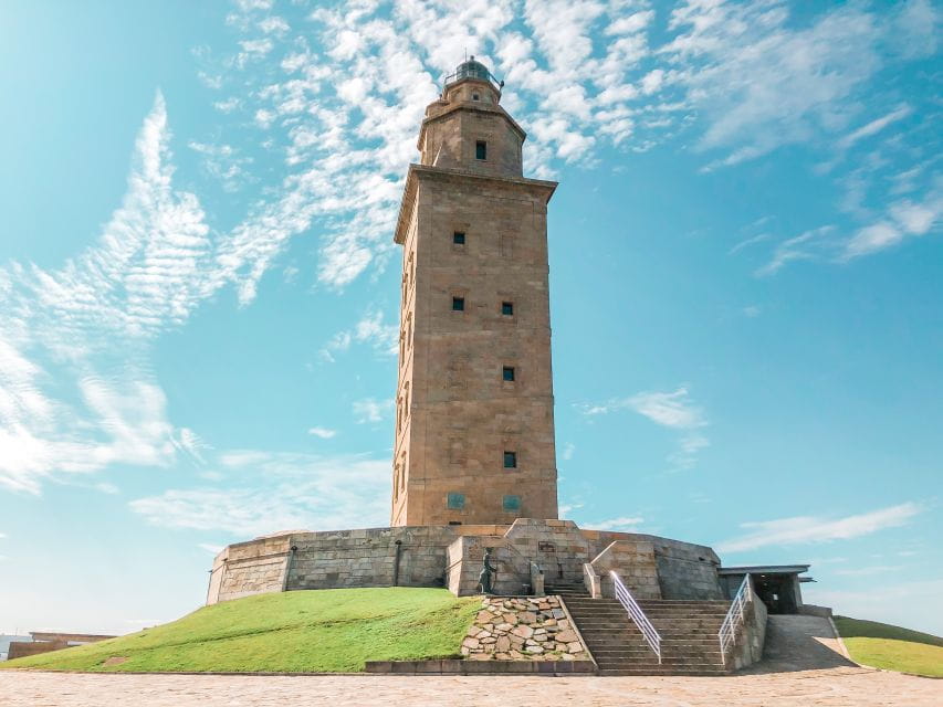 From Santiago De Compostela: La Coruña and Betanzos - Guided Tour of A Coruña