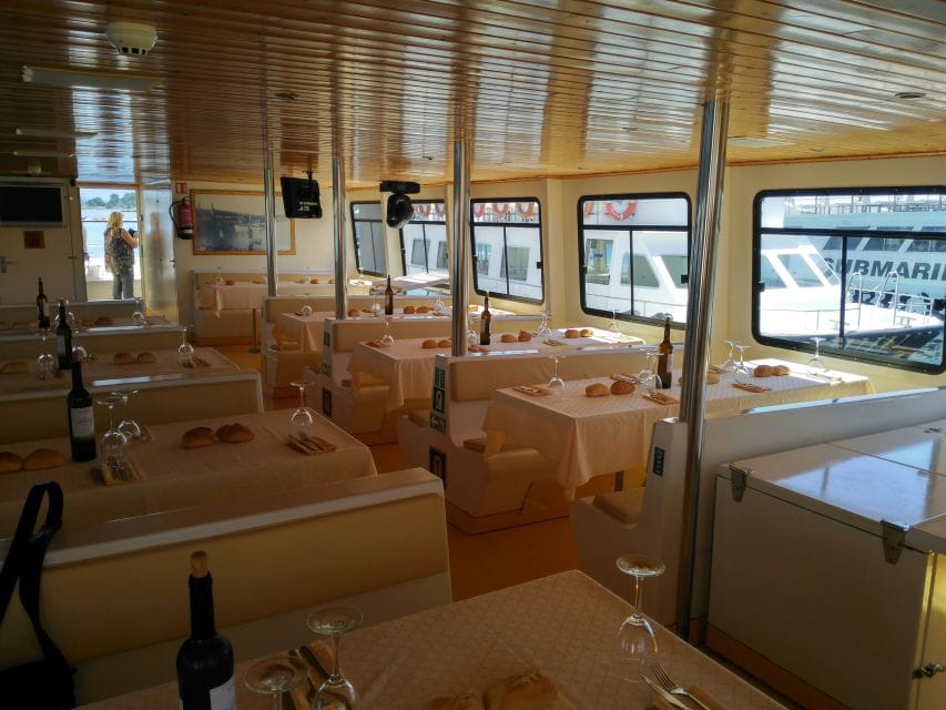 From Santiago: Rías Baixas Galicia Seafood & Wine Day Tour - Walking Requirement