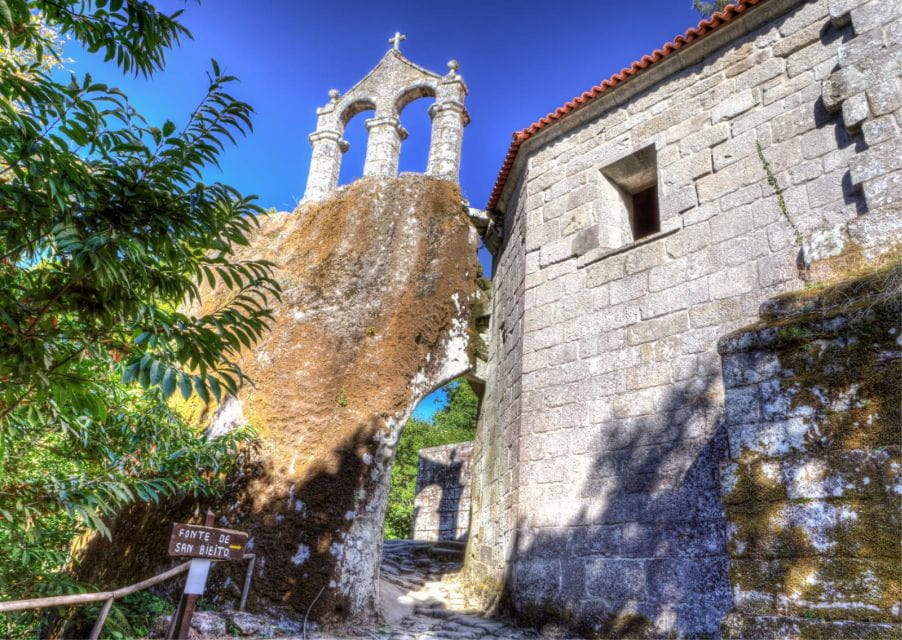 From Santiago: Ribeira Sacra History & Art Trip With Cruise - Scenic Landscapes