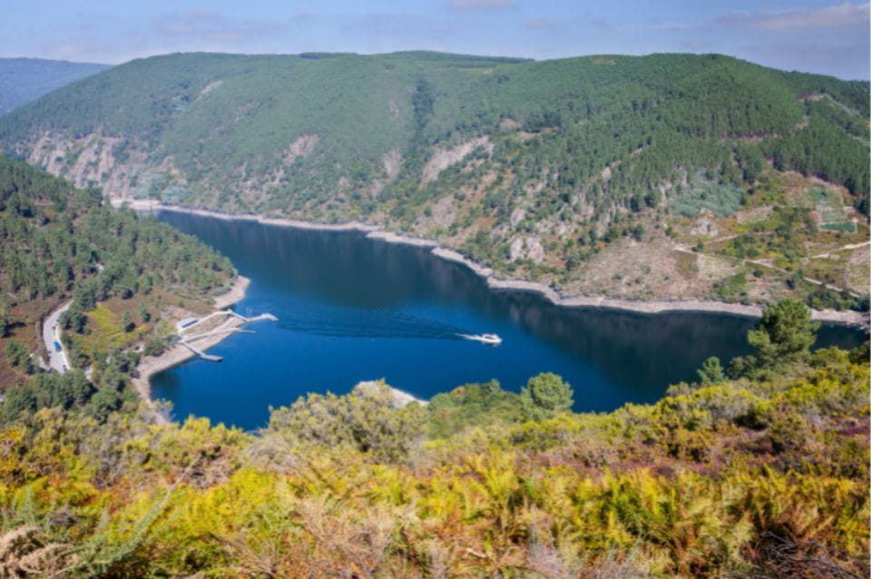 From Santiago: Ribeira Sacra History & Art Trip With Cruise - Historical Sites