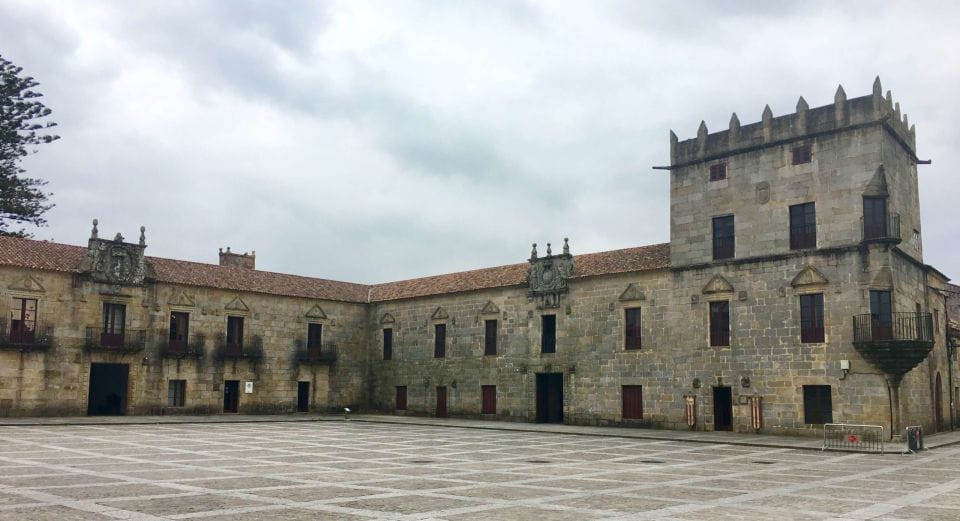 From Santiago: Tour to Rias Baixas With Boat, Seafood & Wine - From Santiago