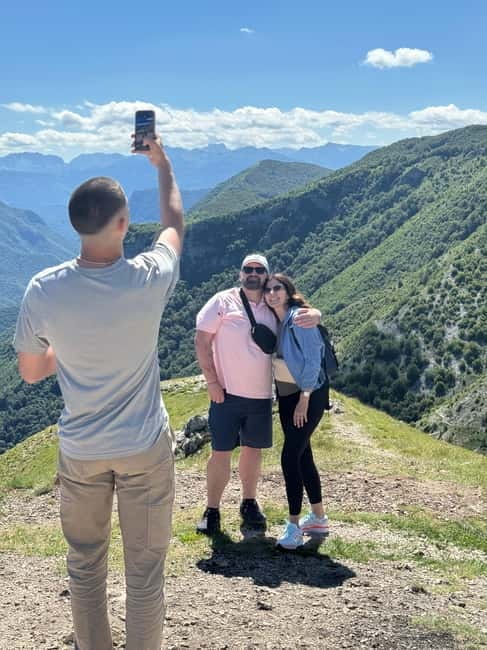 From Sarajevo: Private Lukomir Village 4x4 Safari - The Peak of Bjelasnica and Optional Extras