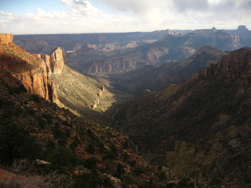 From Sedona or Flagstaff: Ruins & Volcanoes Small-Group Tour - Destination Highlights