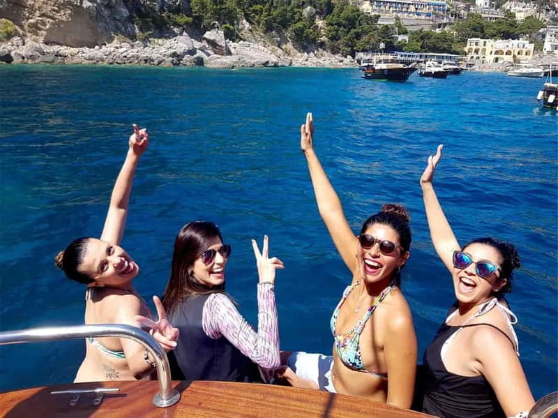 From Sorrento: Capri adventure boat tour - FAQ