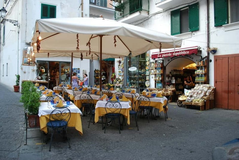 From Sorrento: Positano, Amalfi, and Ravello Day Trip - Exploring Positano: Picture-Perfect Charm and Water Views
