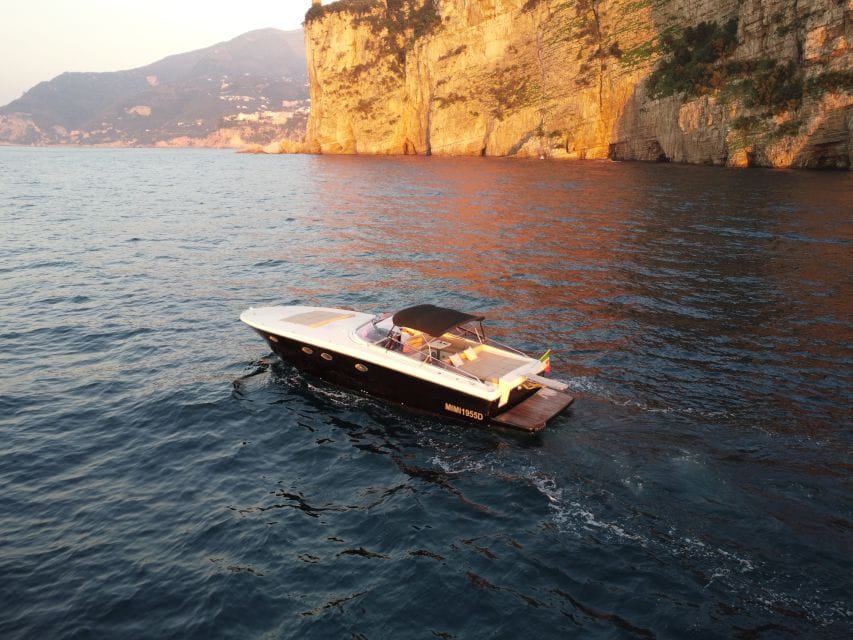 From Sorrento: Private Capri Boat Tour With Drinks - Arco Naturale and Faraglioni