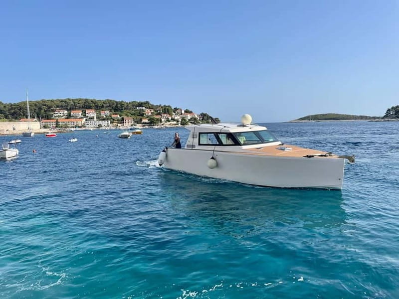 From Split: 5 Islands and Blue Cave Boat Tour - Discover the Dalmatian Coast in Style and Comfort