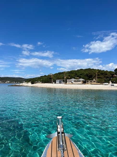 From Split: Blue Cave, Hvar & Mamma Mia, 5 island tour - The Real Deal: An In-Depth Look at the 10-Hour Tour