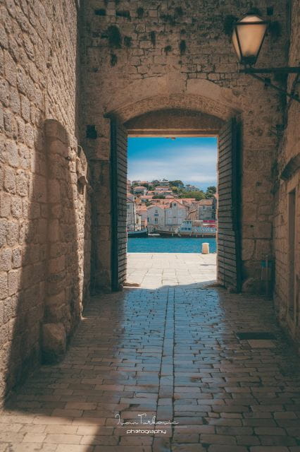 From SPLIT Cruise Port: Exclusive Tour of Split and Trogir - Pickup and Travel Itinerary