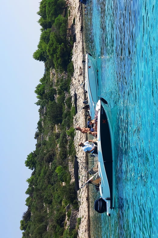 From Split or Trogir: Private speedboat tour to Blue Lagoon - Exploring the Croatian Coast in Style and Comfort