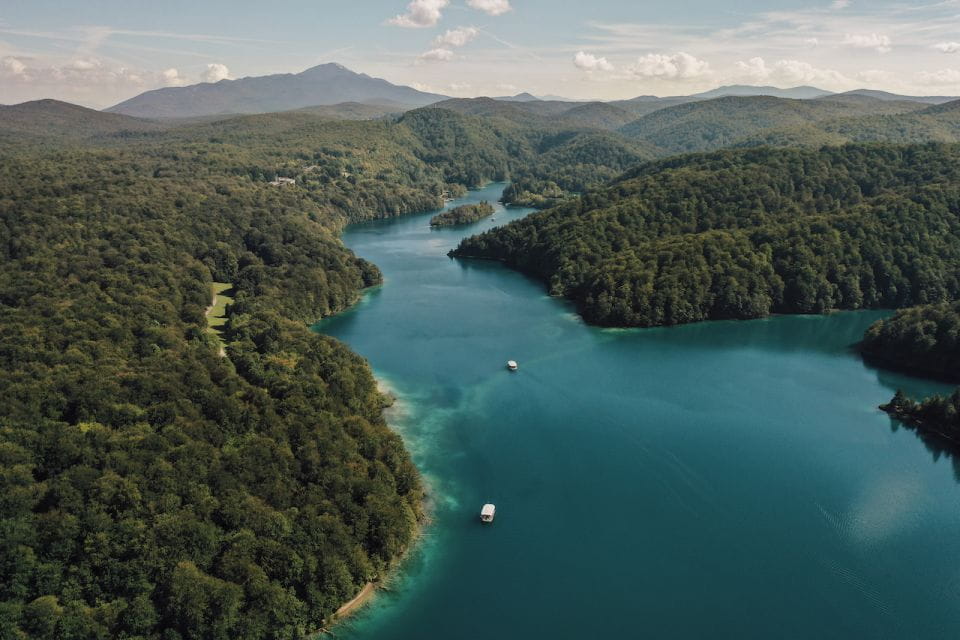 From Split: Plitvice Lakes Guided Day Tour With Tickets - Itinerary Details