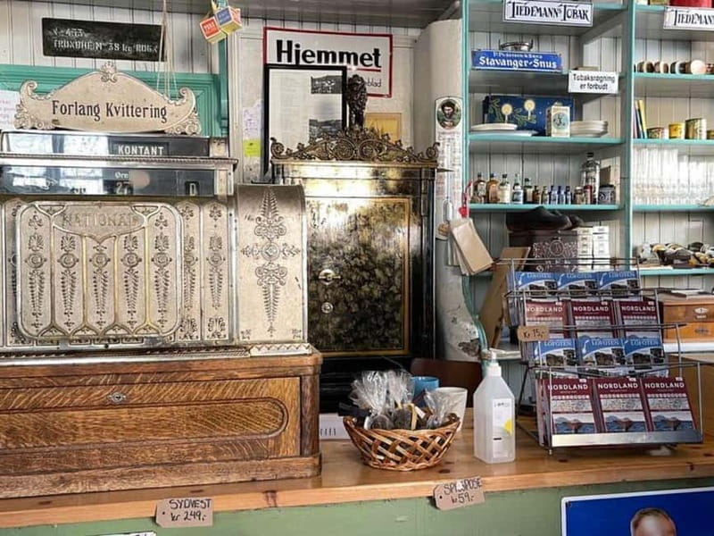 From Svolvær: Explore Nusfjord & Henningsvær, in 1 day - FAQ