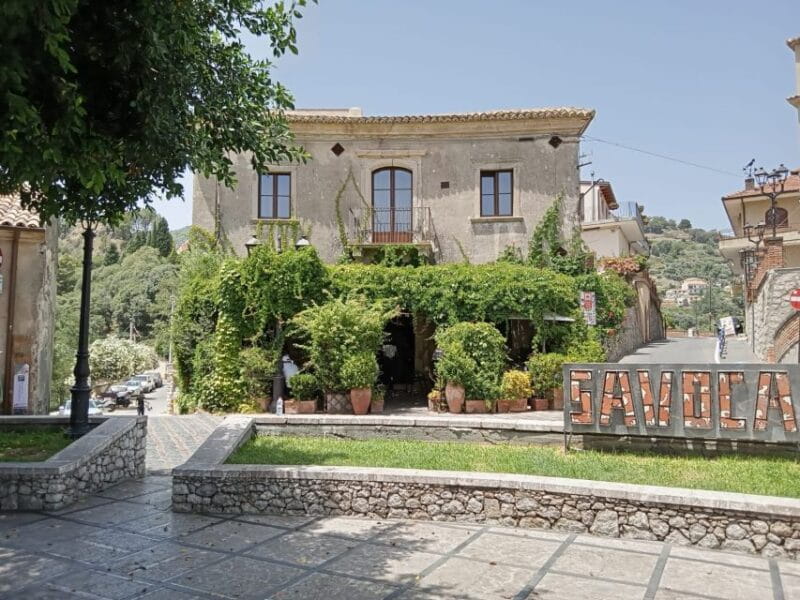 From Taormina Private Guided tour Taormina and Godfather - FAQ