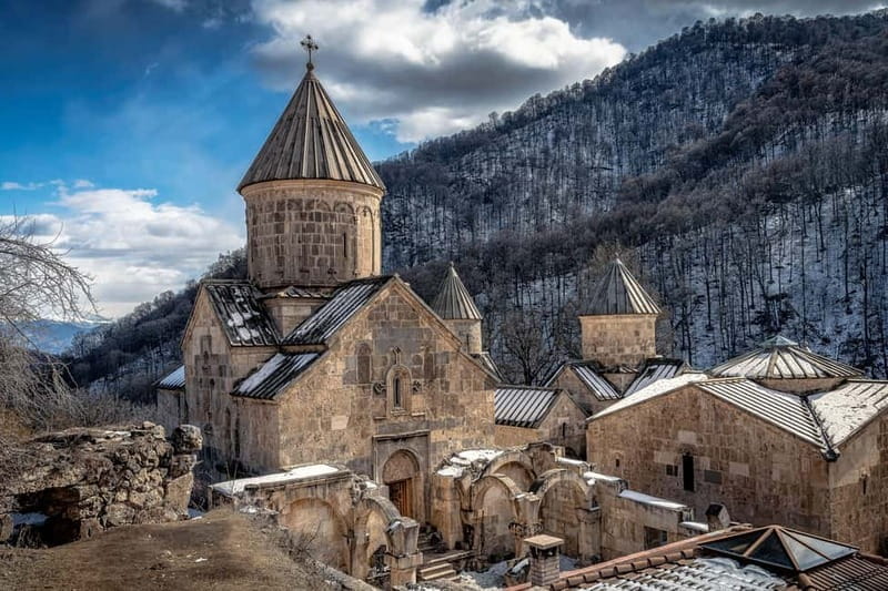 From Tbilisi: Armenia Dilijan, Sevan & Yerevan Day Tour - Entering the Scenic World of Armenia: A Full-Day Tour from Tbilisi