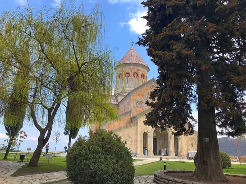 From Tbilisi: David Gareji, Rainbow Mountains & Sighnaghi - Practical Tips and Logistics