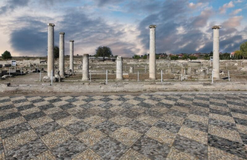 From Thessaloniki: Vergina & Veria Half-Day Tour - The Logistics: How It Works