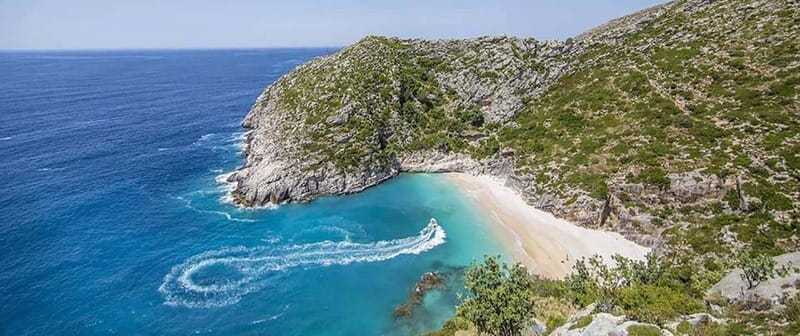 From Tirana, 5 Day Tour: Pearls of South Albania, Riviera - Berat: The “Town of 1001 Windows”