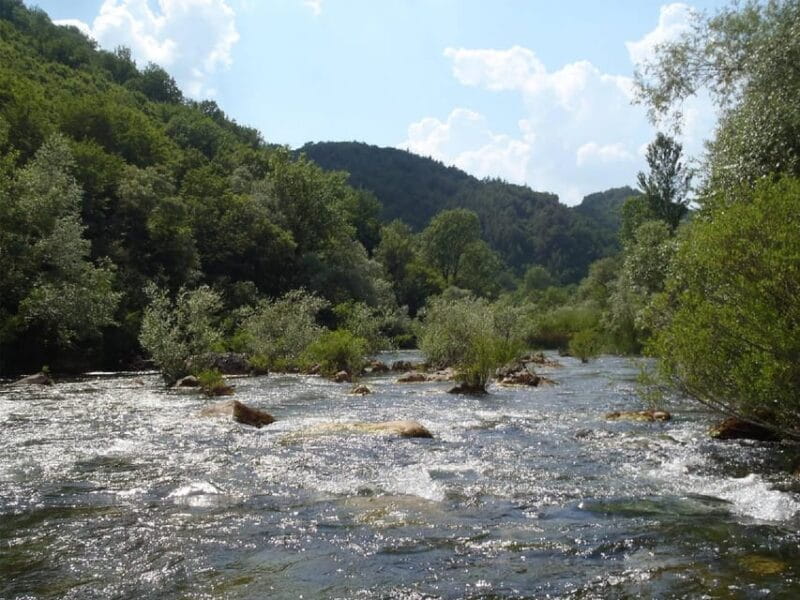 From Trogir, Seget & Okrug: Cetina River Rafting Tour - FAQ