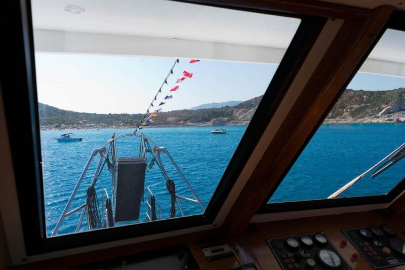 From Tropea: Capo Vaticano boat tour with snorkel & aperitif - Snorkeling and Swimming: Making the Most of Your Day at Sea