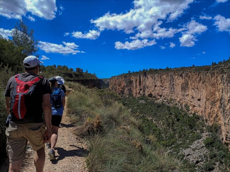 From Valencia: Chulilla, Turia Canyon, Hanging bridges... - FAQ