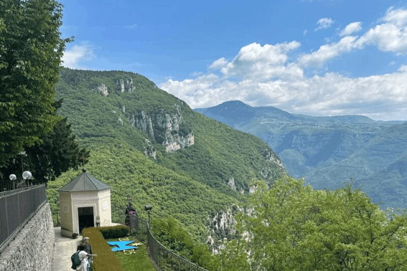 From Verona: Day tour to Madonna della Corona - The Return Journey and Overall Logistics