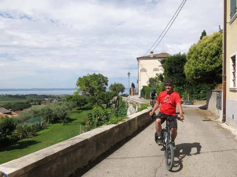 From Verona: Lake Garda E-Bike tour with lunch SELF GUIDED - Frequently Asked Questions