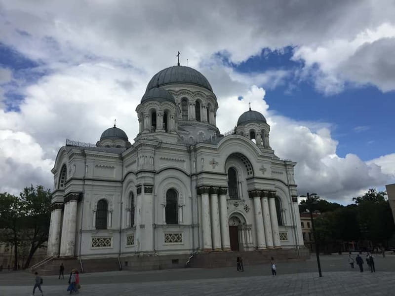 From Vilnius: Guided Jewish Heritage Day Trip to Kaunas - Practical Details and What to Expect