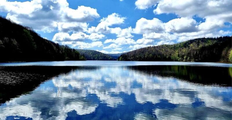 From Zadar: Plitvice Lakes Day Tour - Boat and Train: From Water to Sky