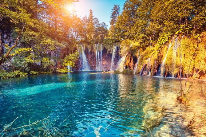From Zagreb: Plitvice lakes guided tour - Exploring the Itinerary in Detail