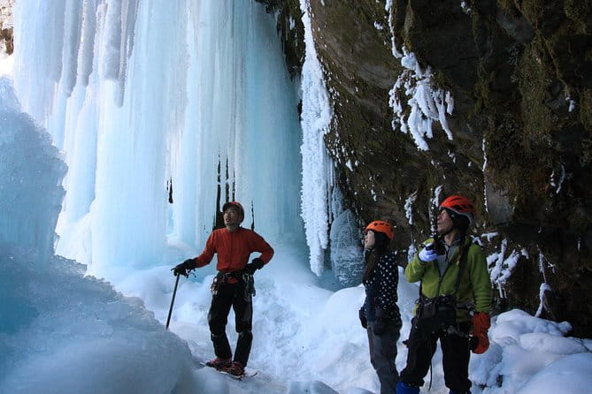 Frozen Fall Trekking - Preparation and Meetup: Ensuring a Seamless Start to Your Adventure