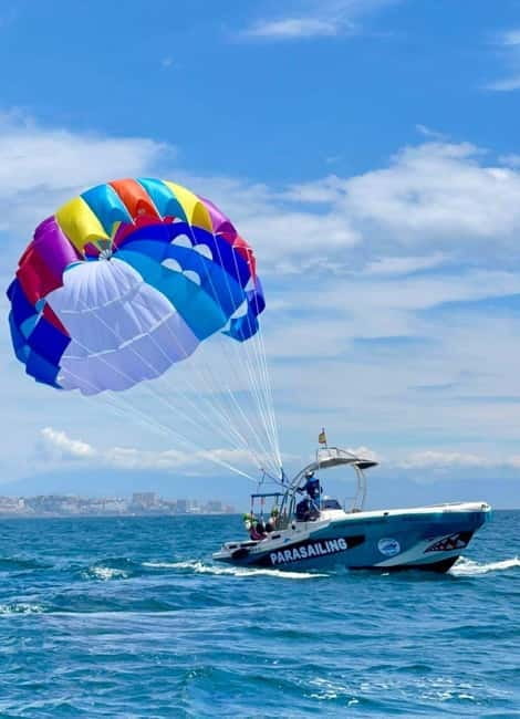 Fuengirola: Best luxury parasailing in Fuengirola - How this parasailing adventure stands out