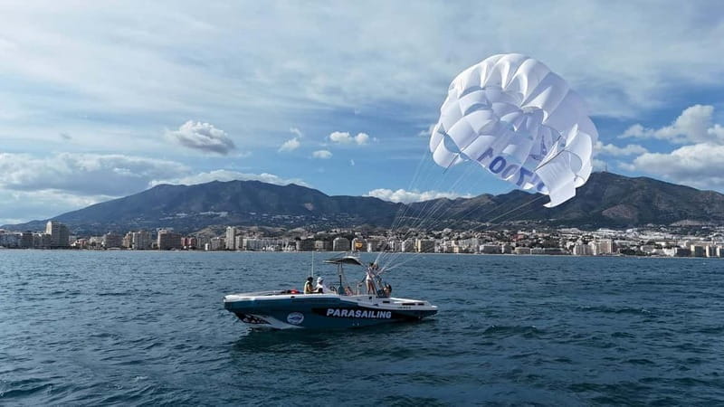 Fuengirola: Best luxury parasailing in Fuengirola - Who is this activity best suited for?