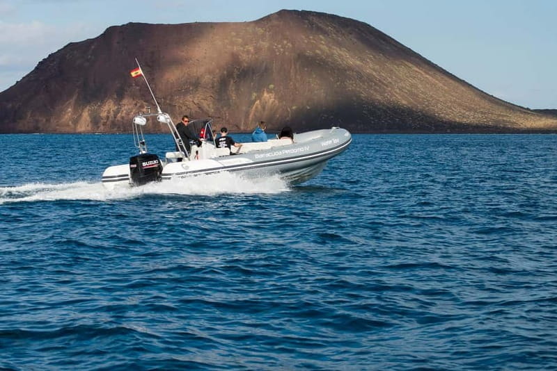 Fuerteventura: 1 hour private mini-cruise on Lobos Island - Introduction to the Tour: A Compact but Captivating Cruise